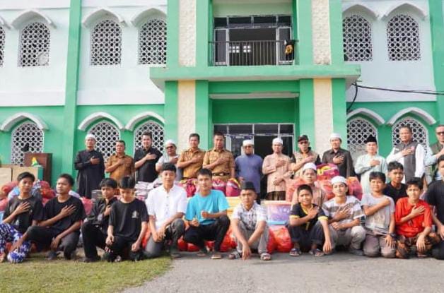 Bupati Kampar Tinjau Kebakaran Ponpes Syekh Burhanuddin Kuntu